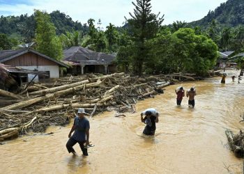 Perusahaan Tambang Sumbang Bantuan untuk Korban Banjir di Sumatera