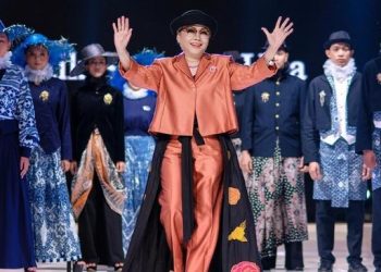 Lestarikan Budaya Lokal, BUMN Berhasil Kembangkan Batik Siger