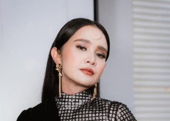 6 Gaya Michelle Ziudith di Gala Premiere Film Alas Roban Raih 176 Ribu Penonton pada Hari Pertama