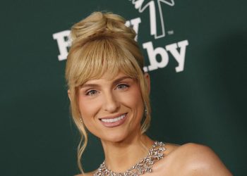 Selain Meghan Trainor, 4 Publik Figur Lain yang Memiliki Anak Lewat Ibu Pengganti