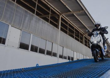 5 Liter Ofero Stareer Dilengkapi Traction Control dengan Jarak Tempuh 130 KM