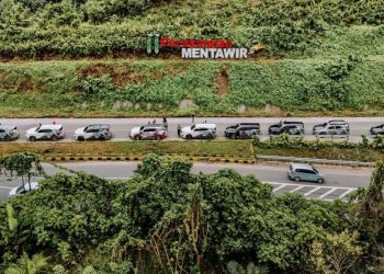 Jelajahi Kalimantan Menggunakan Fortuner dan Uji Nyali di Medan Bekas Tambang