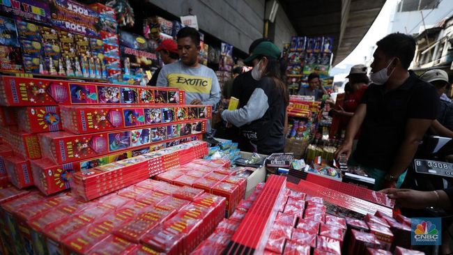 Pabrik Petasan Jakarta Meledak, Pembuat Tewas Secara Tragis