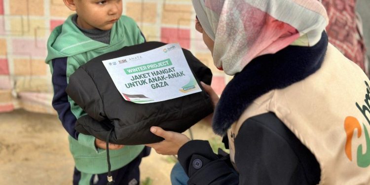 Jaket Anak Gaza Palestina, Penghangat Sederhana Saat Musim Dingin Ekstrem